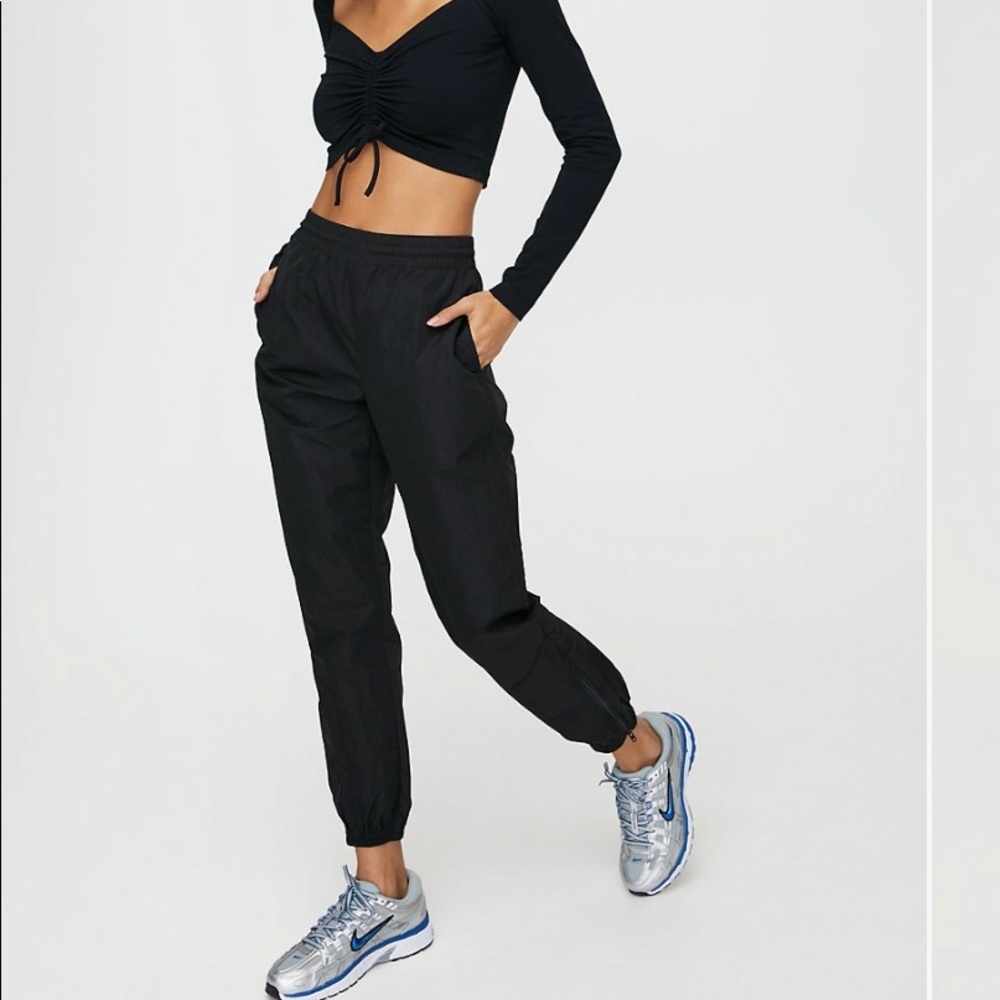 ARITZIA // TNA - Dope Dyed Trackpant